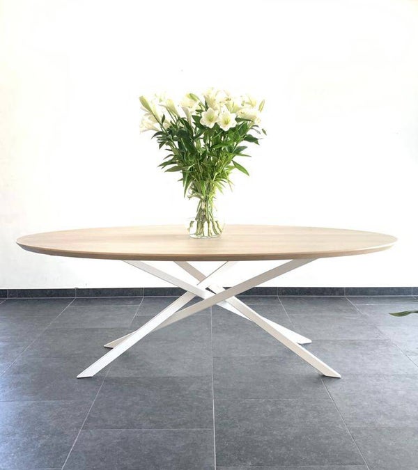 Eettafel Mikado elips