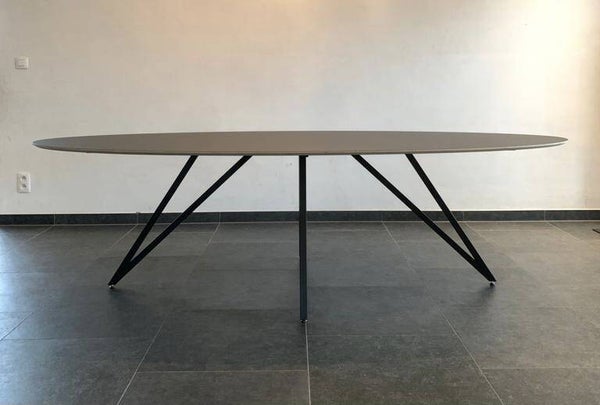 eettafel Harper ovaal fenix