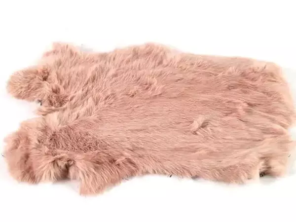 konijnenvacht licht roze