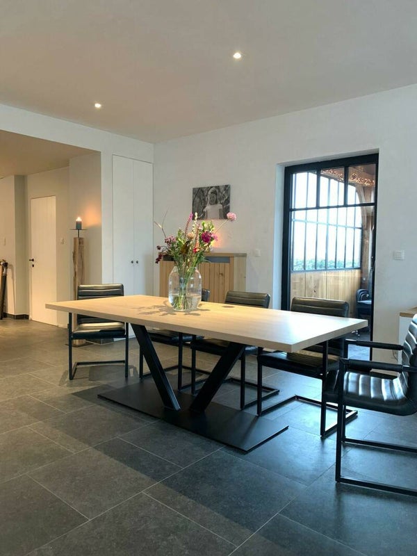 eettafel in massieve eik V poot