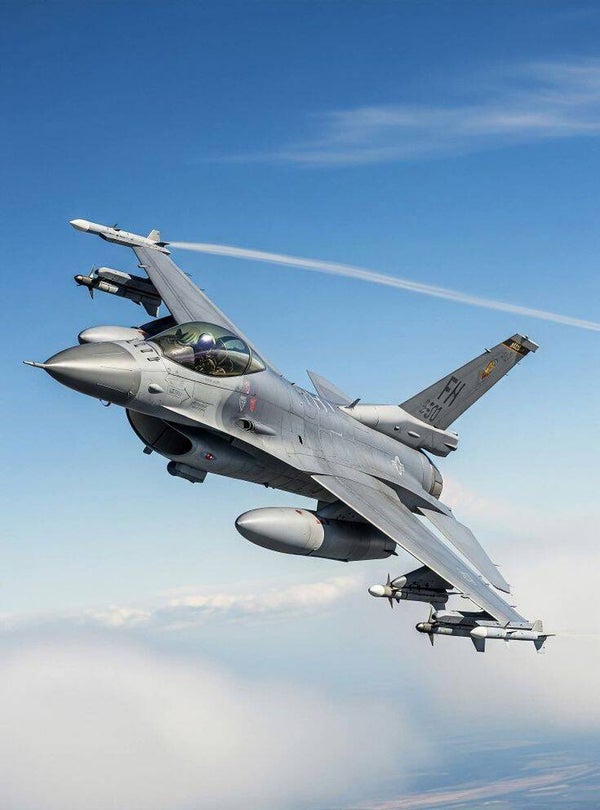 DP Avion 11