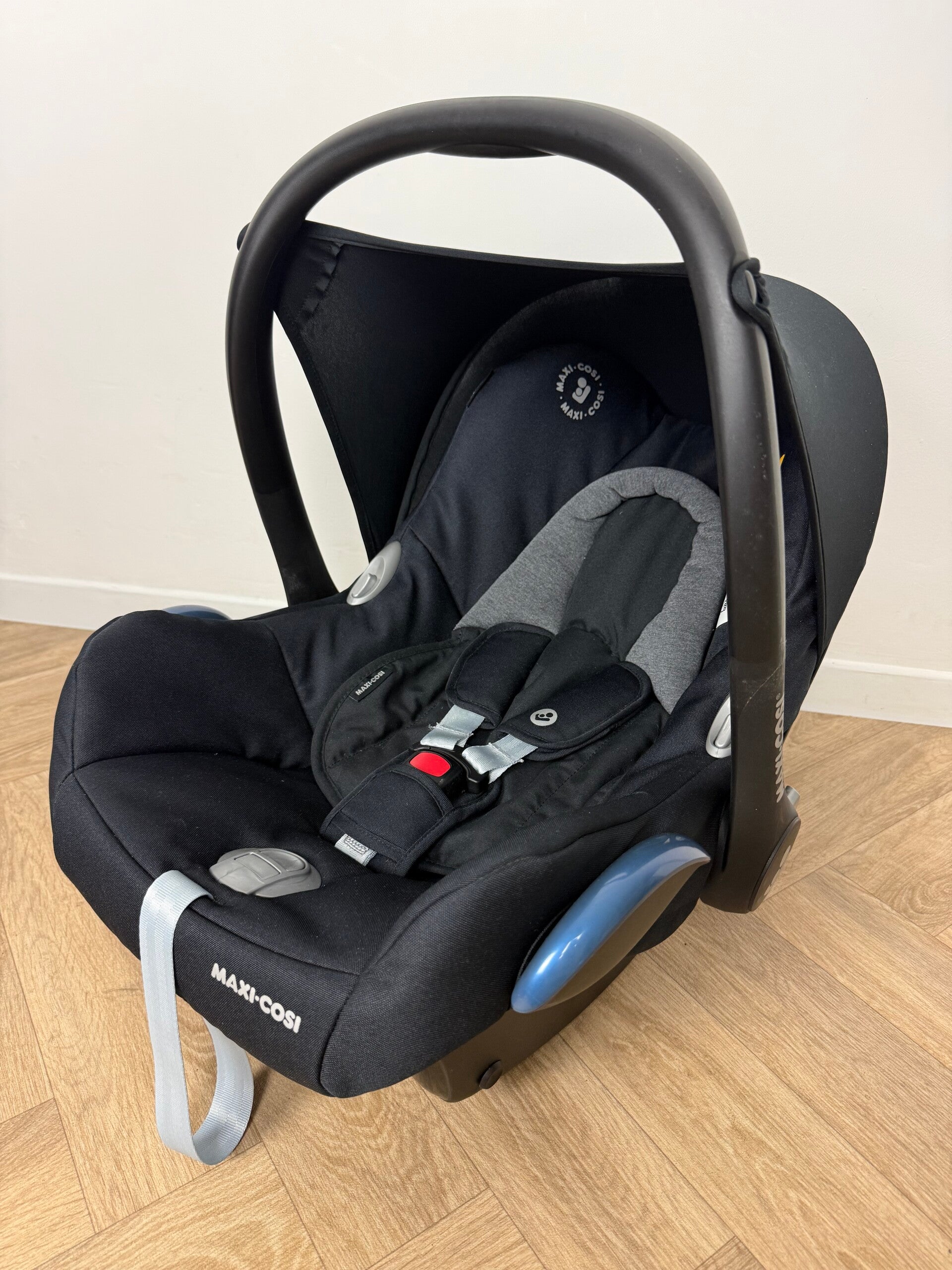 Maxi-Cosi Cabriofix