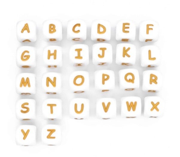 Siliconen letterkralen wit met goud  12 mm