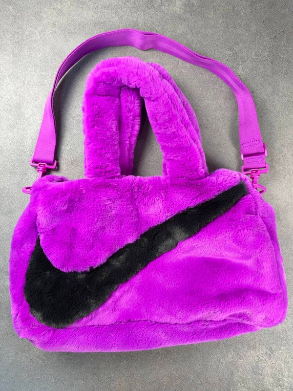 Nike Sportswear Faux Fur Tote Bag – Vivid Purple / Black – DQ5804-551 – FW22