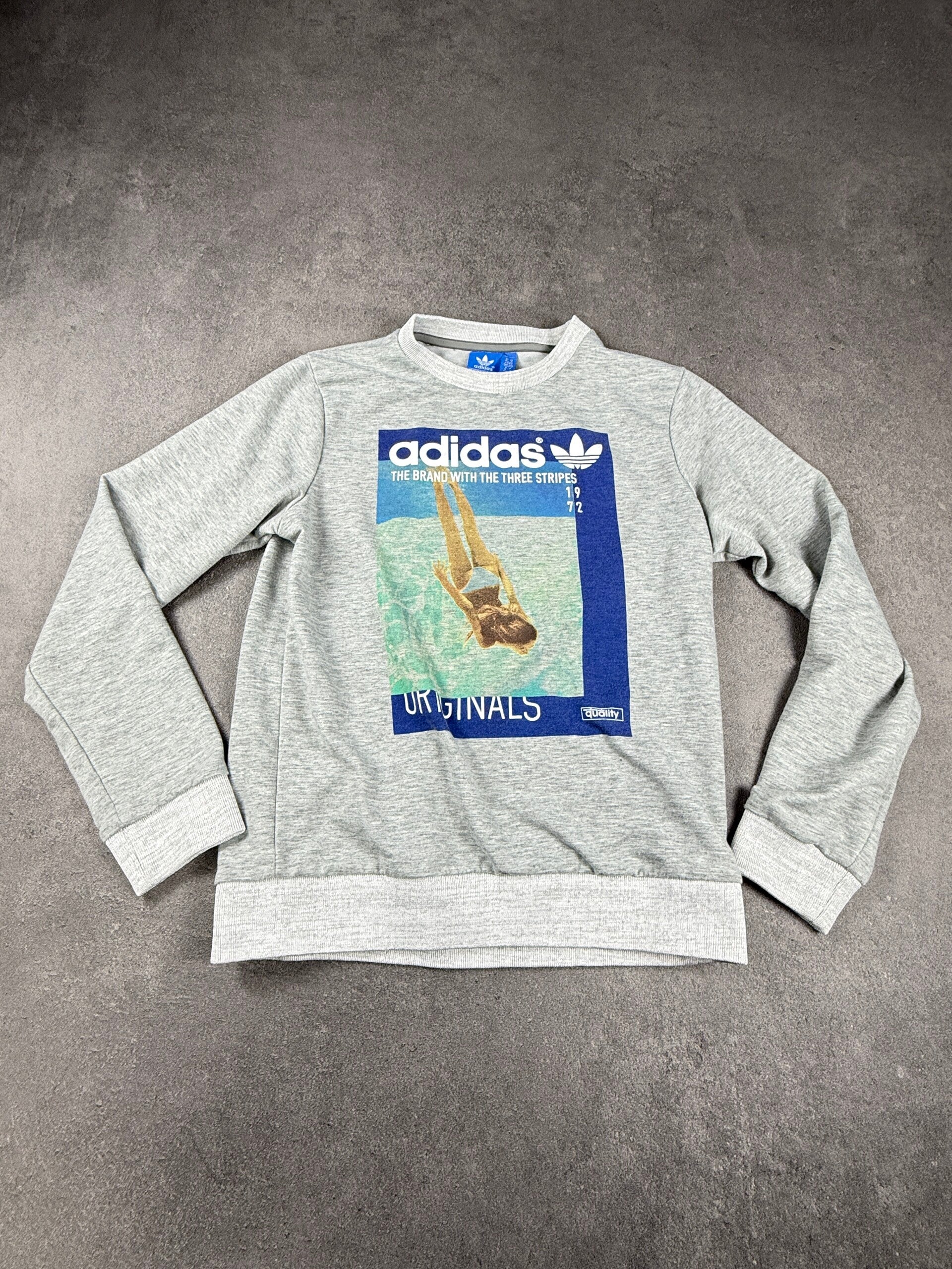 Adidas Originals Graphic Sweatshirt „1972“ – Grau – Größe S – 2014 Unisex