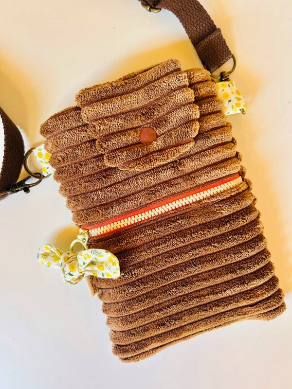 Bolso móvil Cinnamon