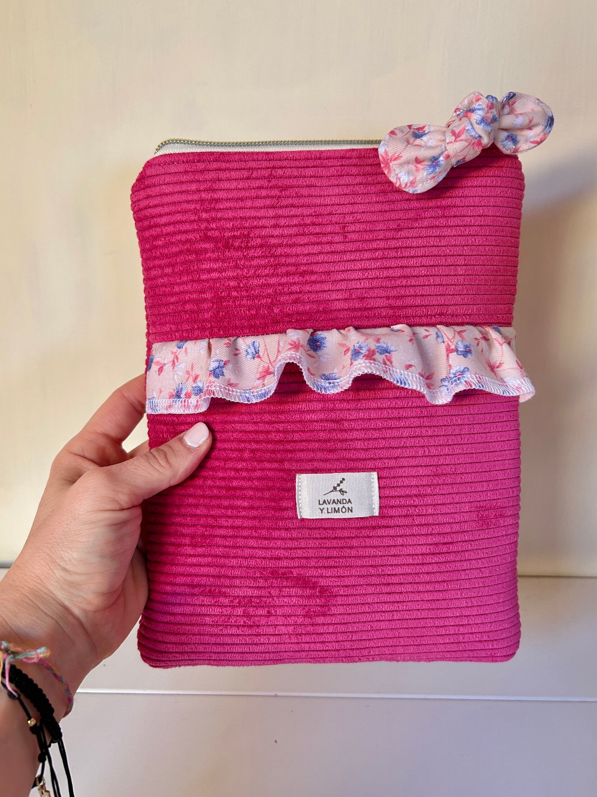 Funda kindle pana
