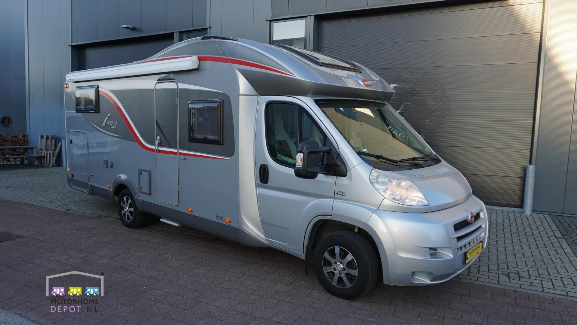 Bürstner Ixeo 726 halfintegraal camper