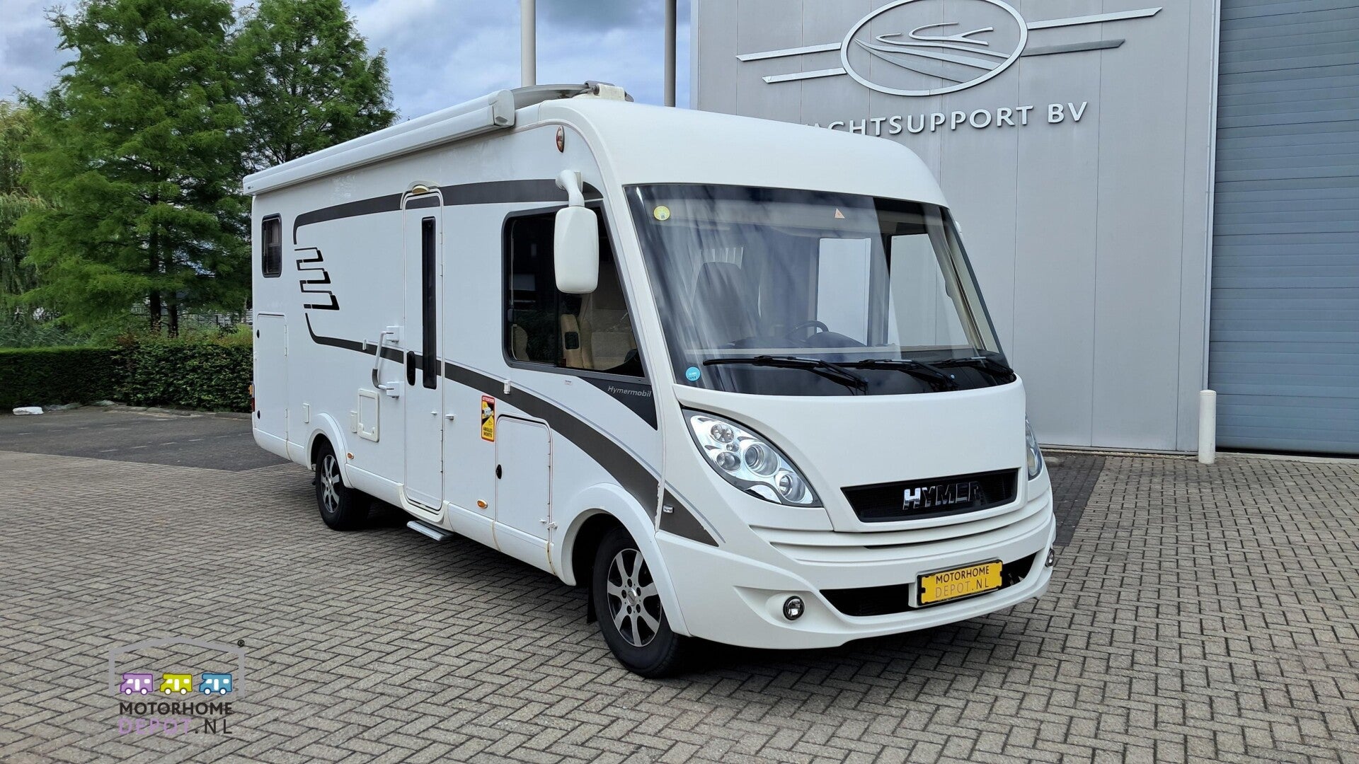 Hymer B588 volledig integraal camper