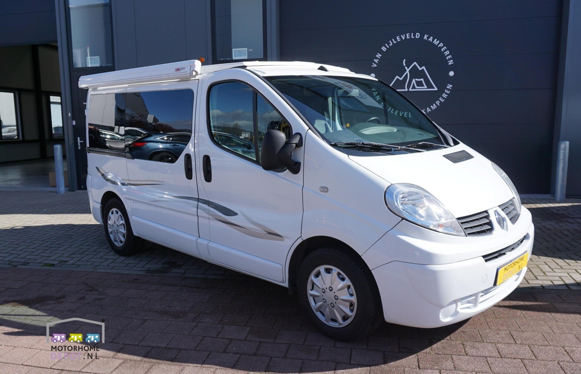 Renault Traffic L1H1 buscamper