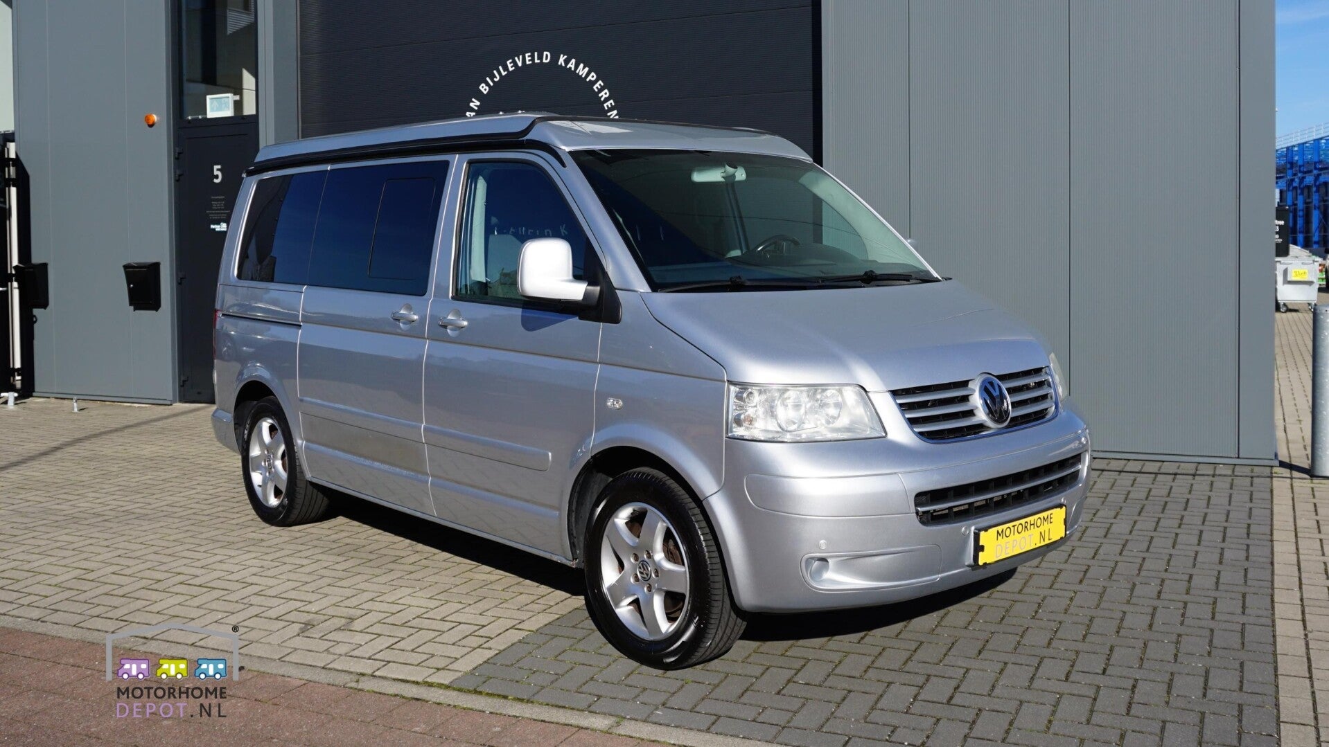 Volkswagen Transporter Multivan T5 buscamper