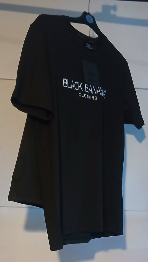 BLACK BANANA