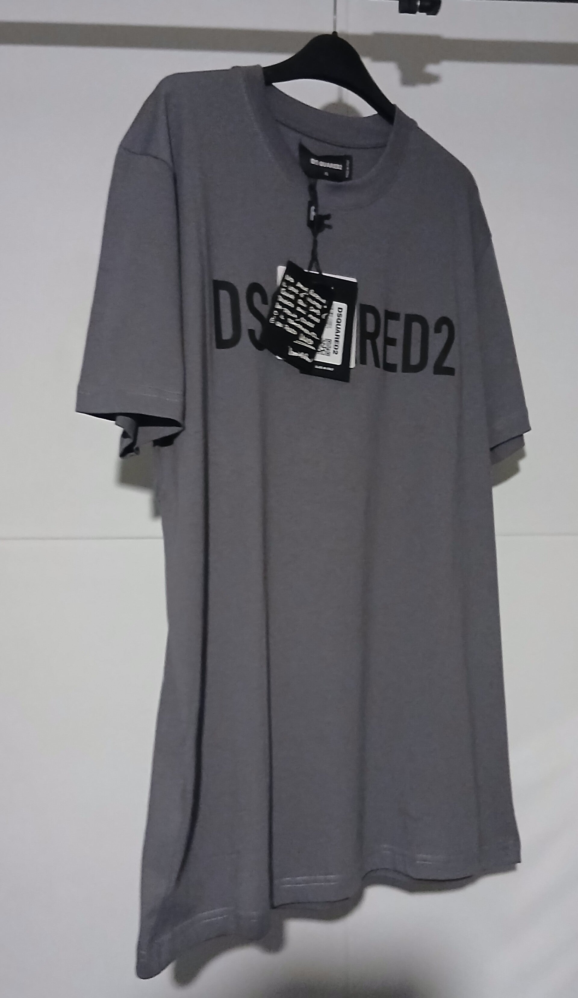 DSQUARED2