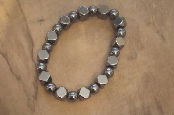 Machnetish armband Man