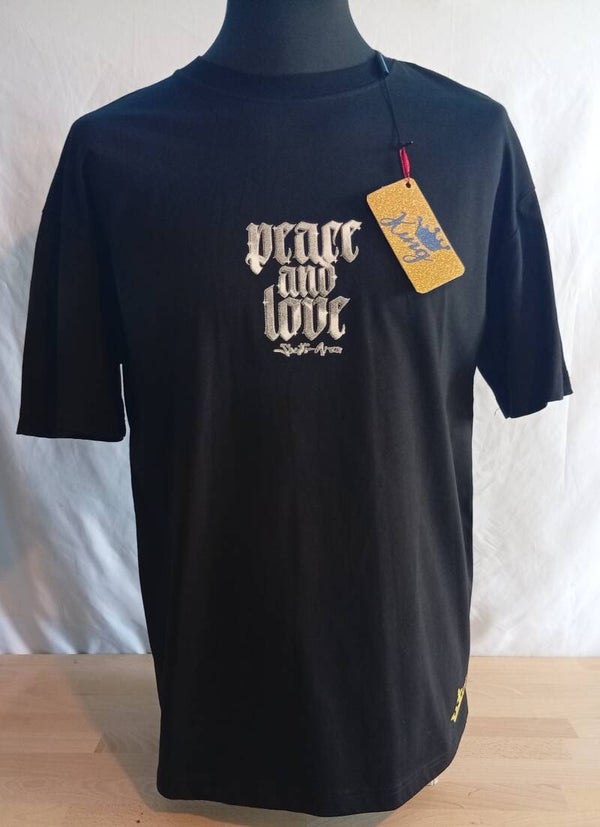 T-shirt peas and love