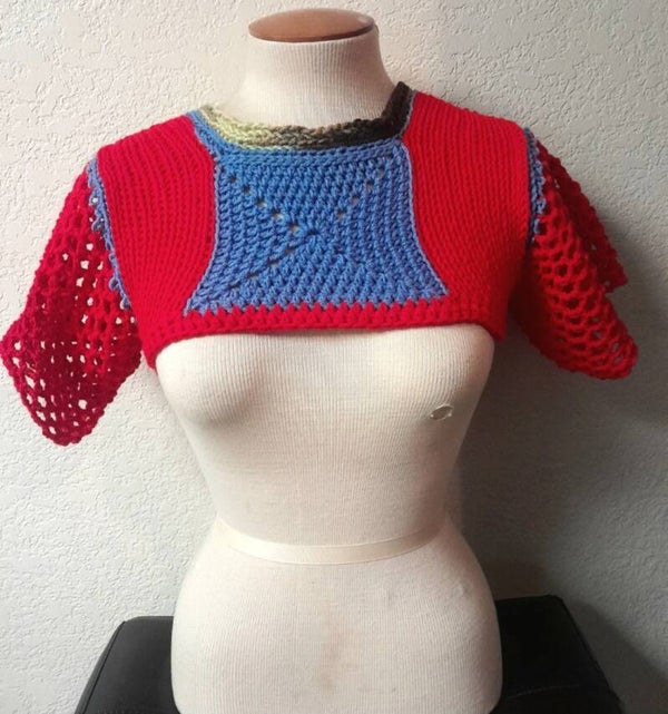 Women's Small Crochet Multicolor Unique Granny Squared Short Sleeve Cropped Top