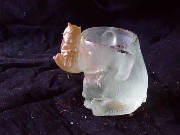 olifantenbloempot met elfenkind op zijn slurf, doorzichtig/champagne