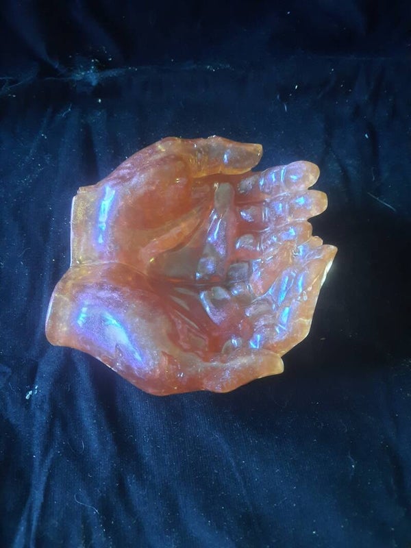 kameleon plum handen