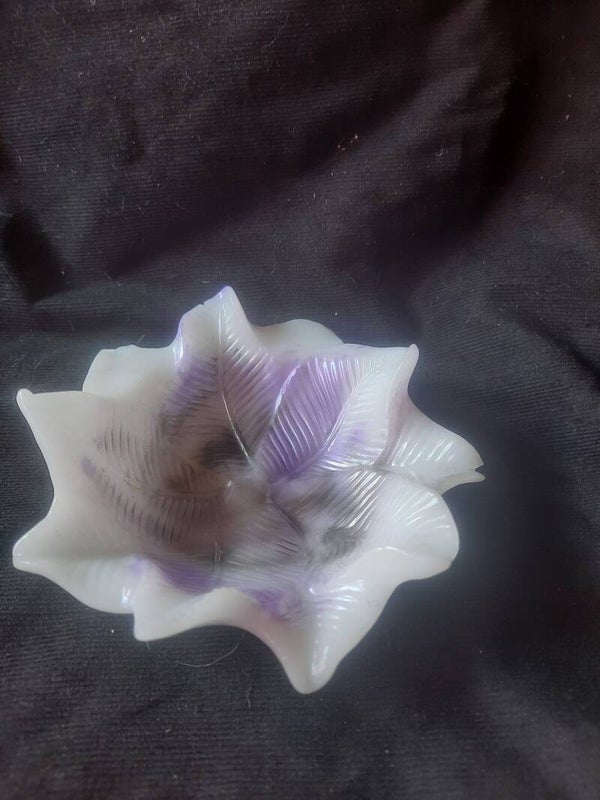 paars/zwart/wit bloemvormig schaaltje