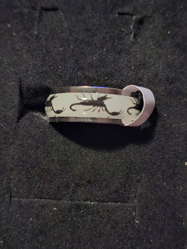 glow in the dark wit, IX