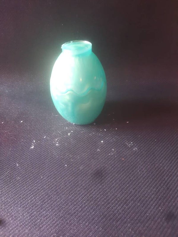 opbergdoosje in vorm van ei goud/groen