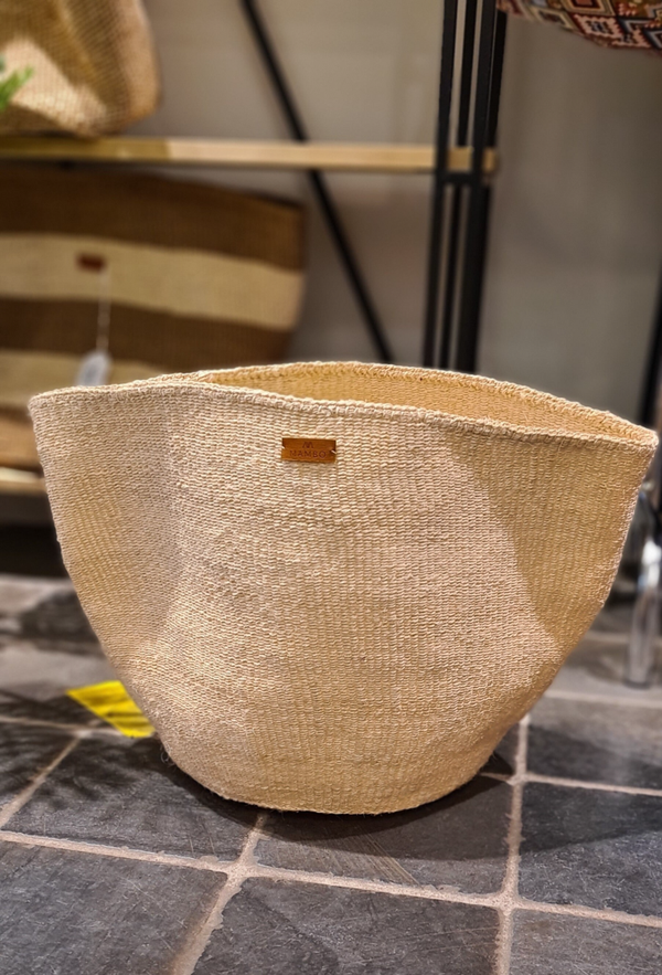 Mand naturel handmade
