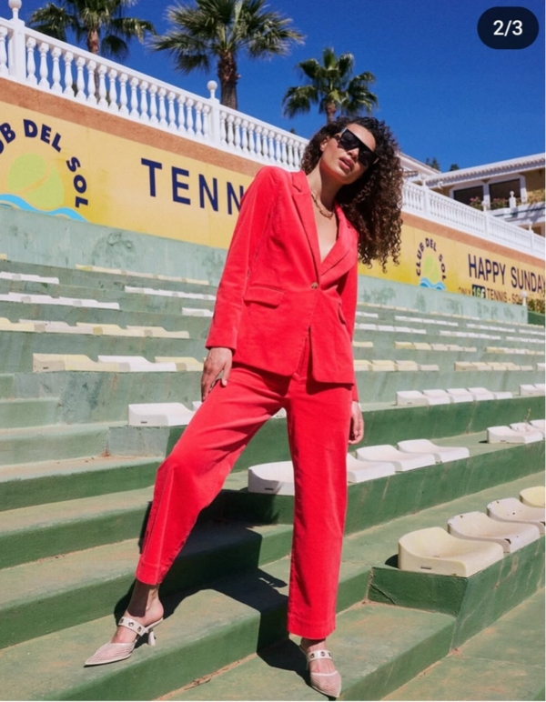 Blazer Deanna