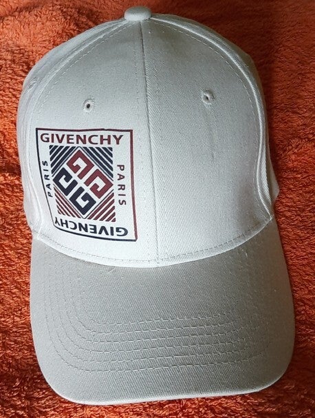 Czapka z daszkiem (W10)