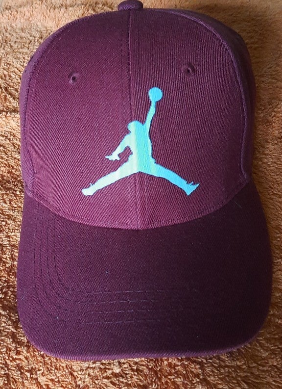 Czapka z daszkiem (W4)