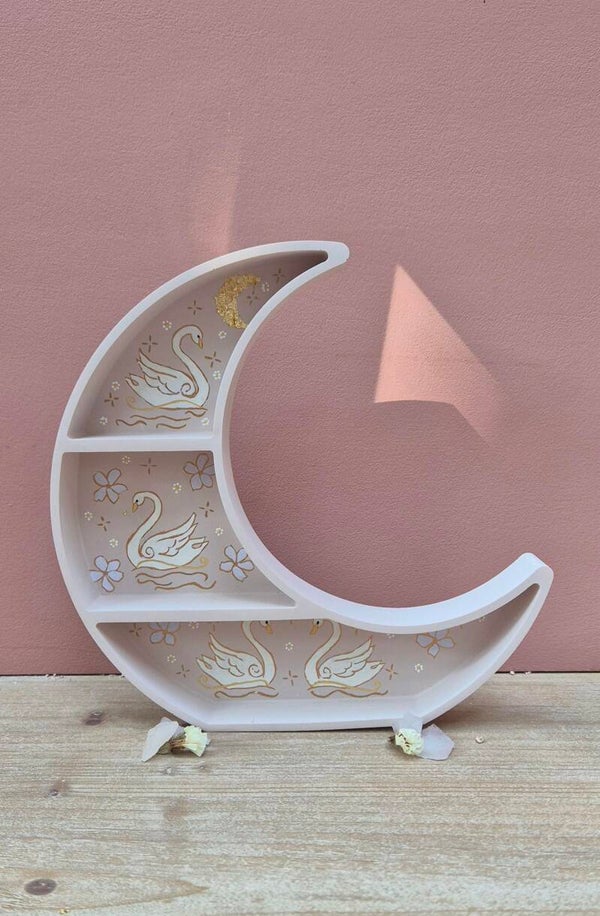 Moonaltar swan lake
