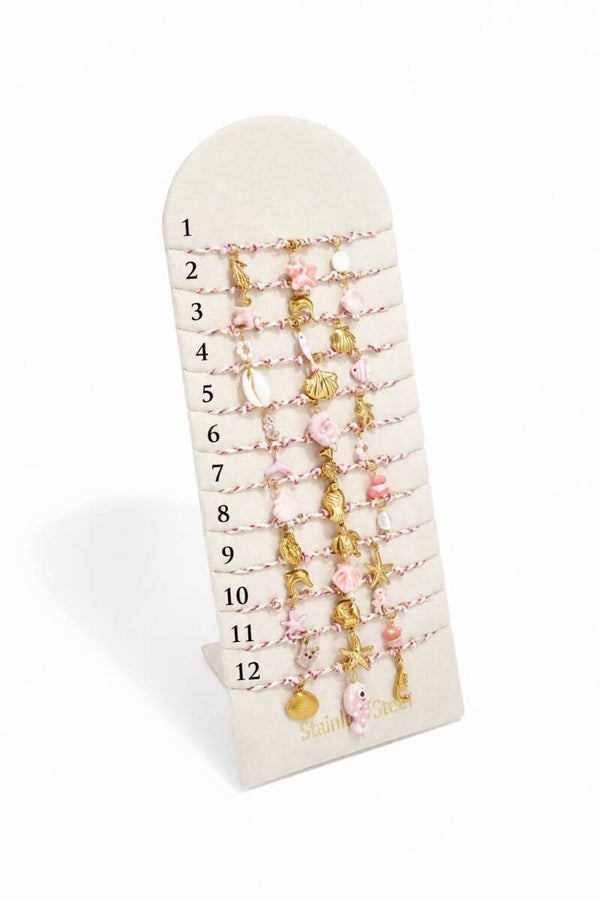 Motif In Beach Bracelet