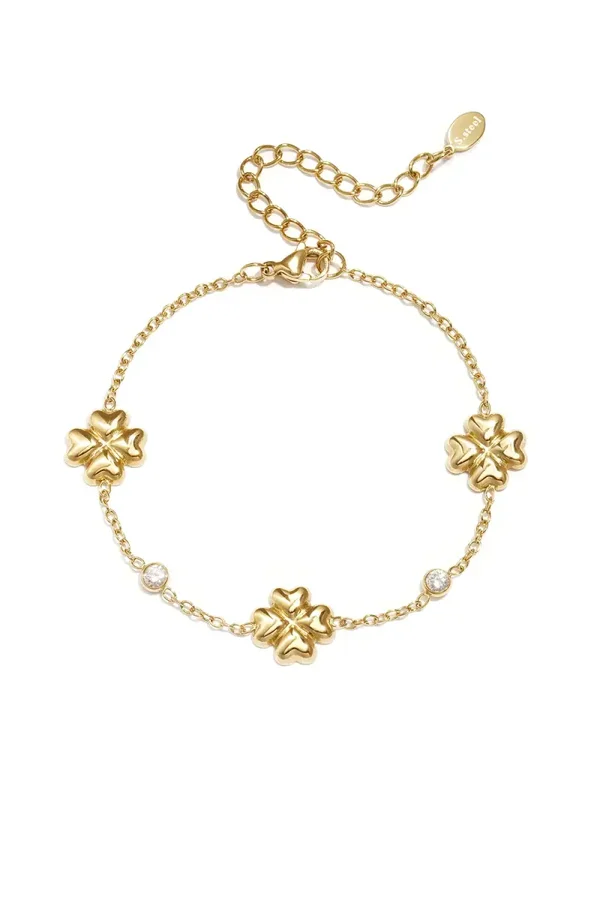 Clover bracelet with alternating stones
