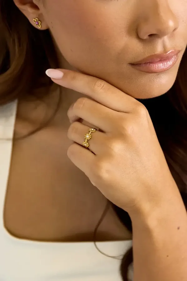 Flower ring