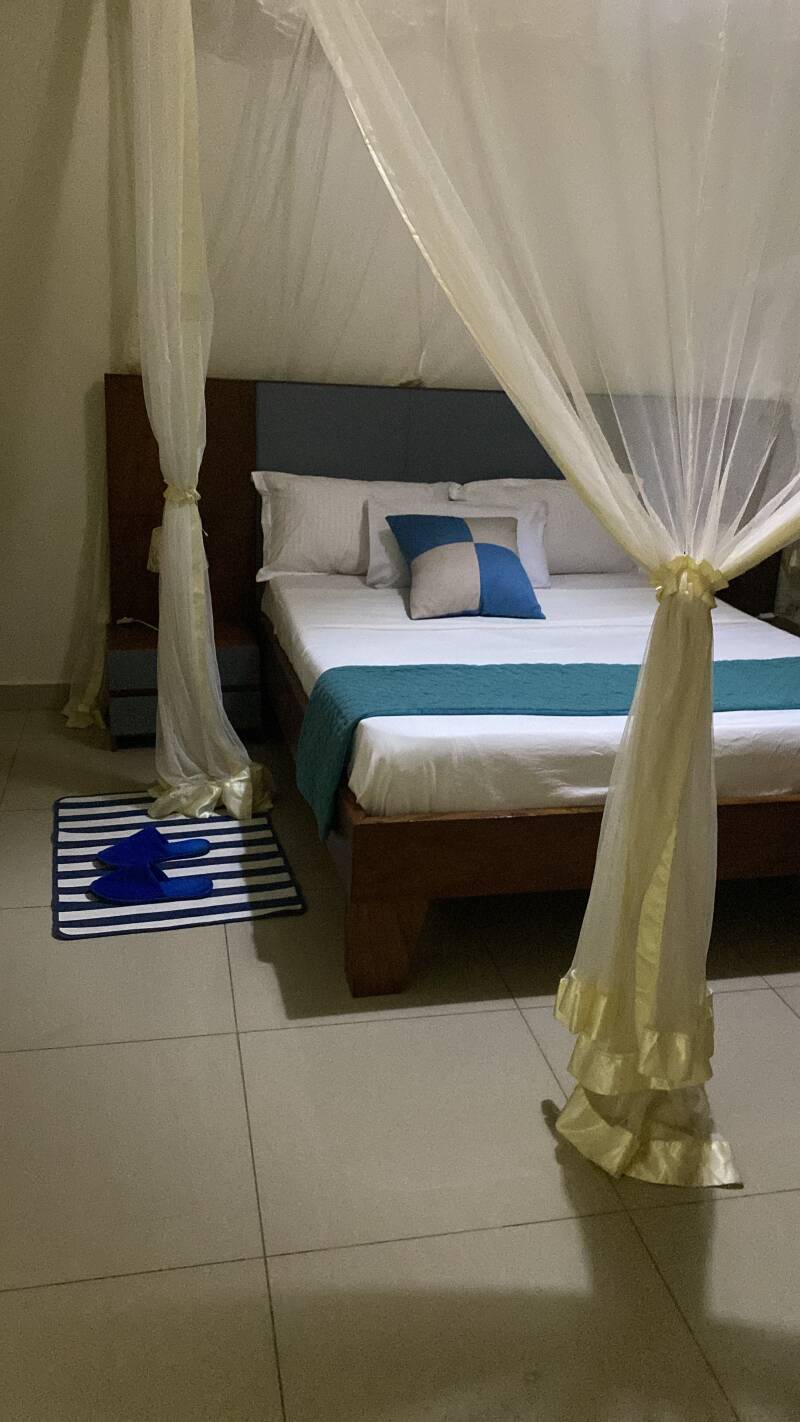 Master bedroom top floor lake views