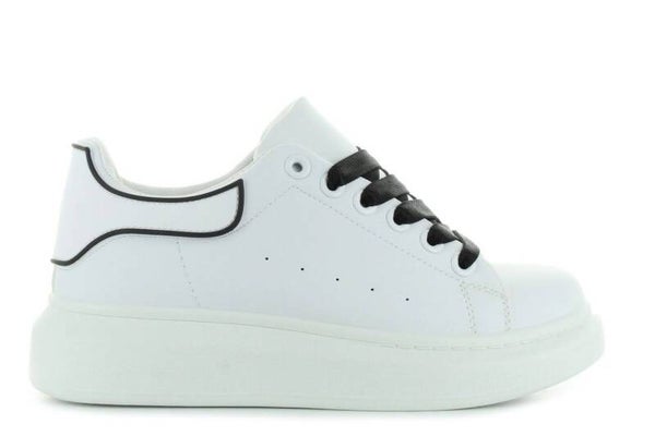 Weide sneakers