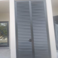 0bdc2afe-186e-4b31-ba6c-ff5b018cf917-standard.jpg