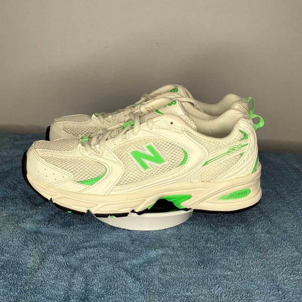 NB 530 Women's White Green size 8.5 ((US)