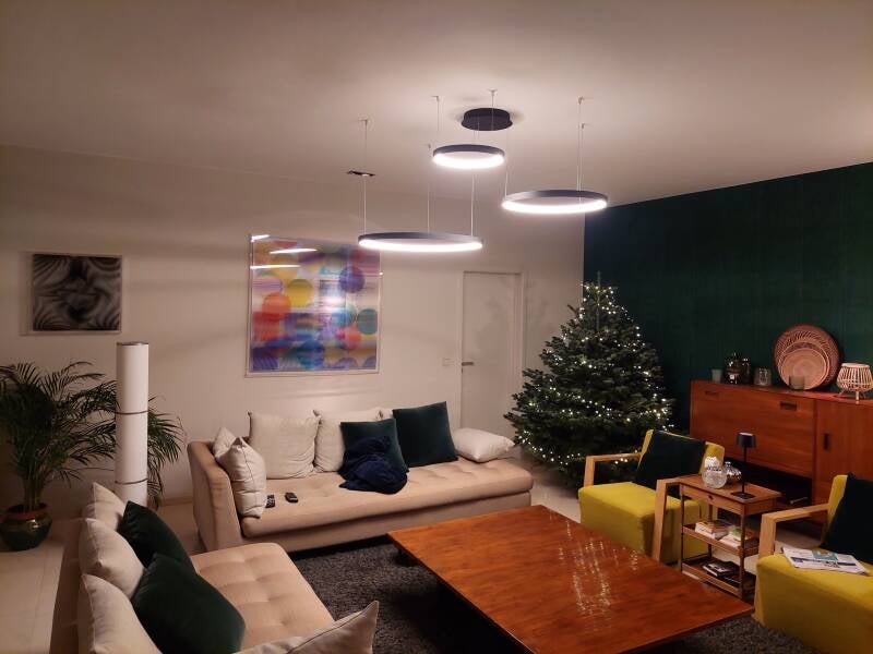 Placement d&#039;une belle suspension pour Noël
