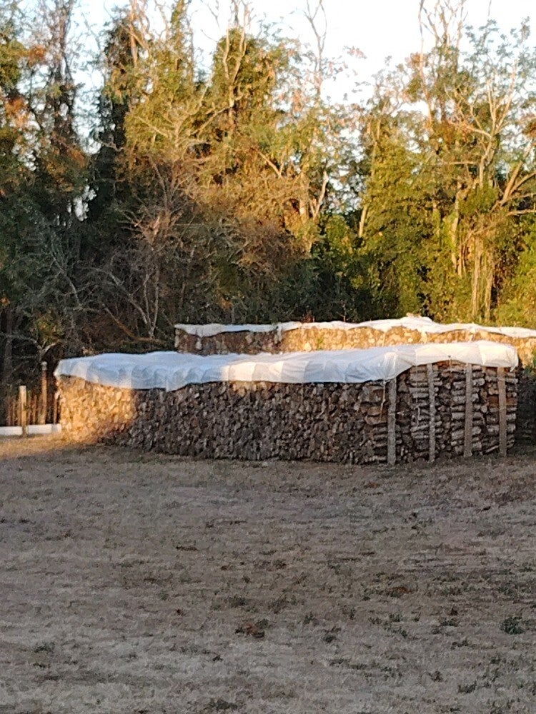 Grand stockage de Bois