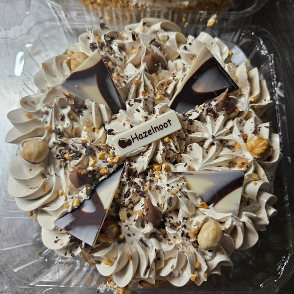hazelnootschuimtaart creme