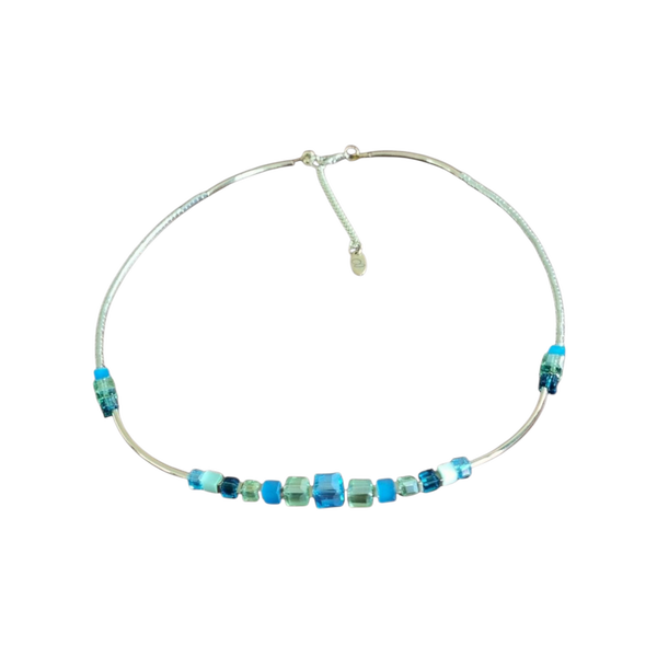 Blauwgroene blokjesketting Isabel