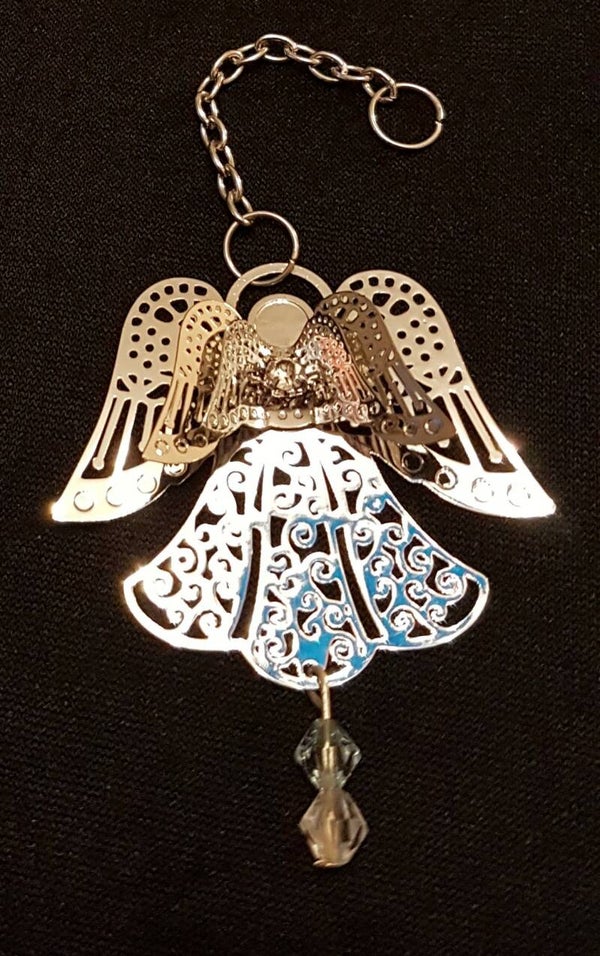Zilverkleurig filigrain engel voor in de boom met facetkralen. Diverse combinaties mogelijk