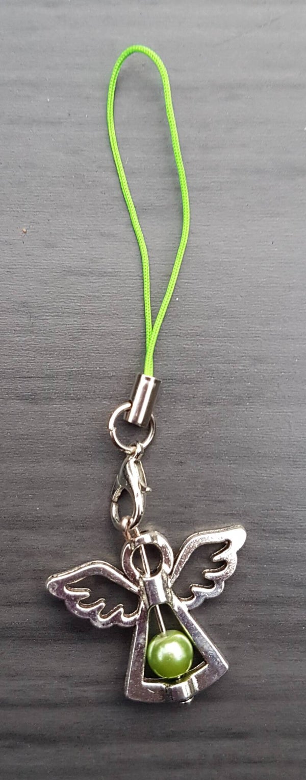 Wens engeltje / bescherm engeltje zilver met groene parel aan groen koord