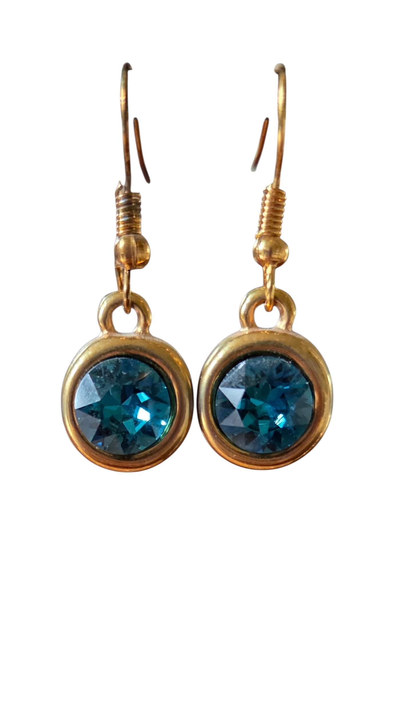 Goudkleurige oorhangers met luxe facetsteen