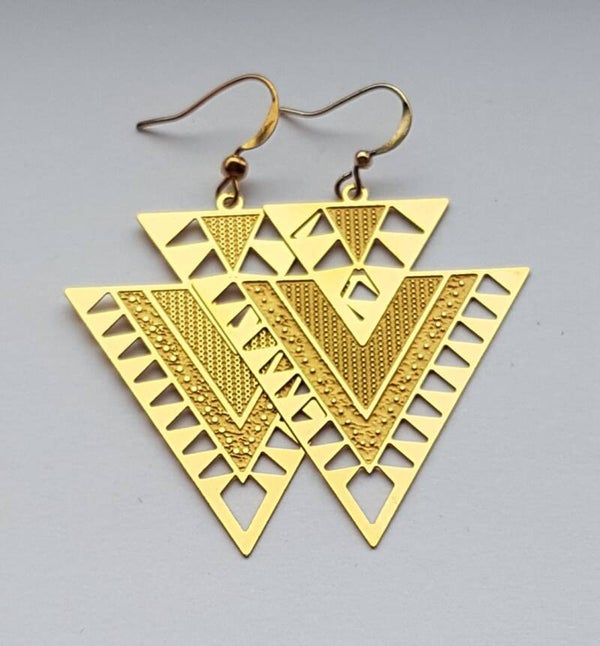 Ibiza bohemian filigrain oorhangers goudkleur