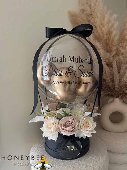 Umrah Mubarak + flowers