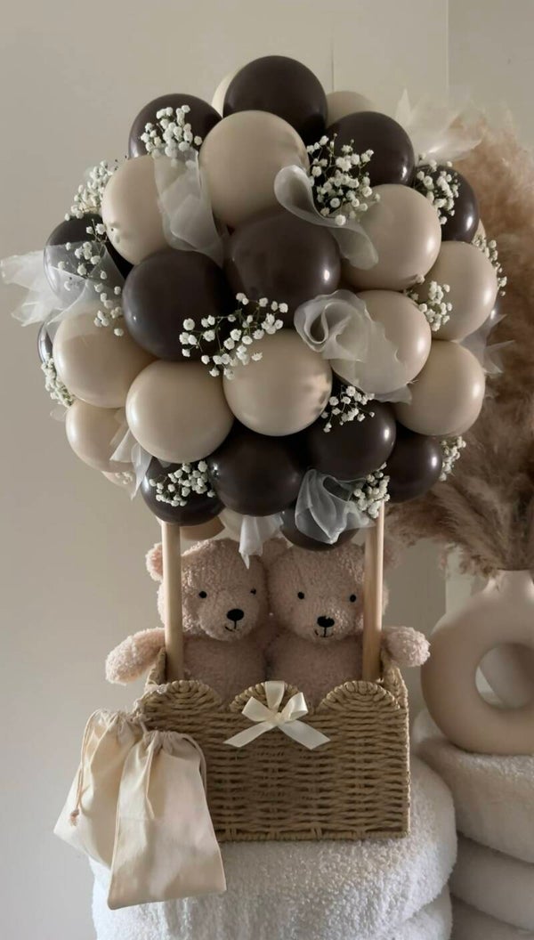 Air Balloon with Organza and Square Basket,  Pickup & Shipping: Available in the Netherlands and Belgium only.