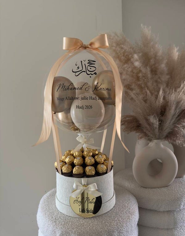 Medium Hotair Umrah / hajj balloon met Ferrero Rocher in medium doosje (diverse kleuren)
