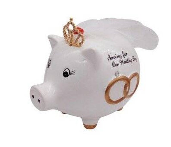 Varkens met een missie "Save for wedding"