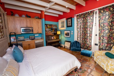 preshallstudio-backhouse-2-standard.jpg